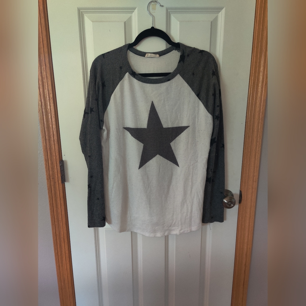 Star Print Pajama Set (Top & Bottom)